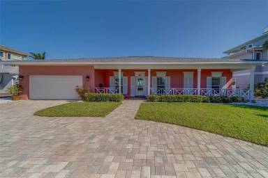 Main picture of 30 Winston Dr