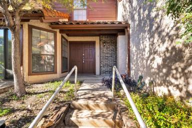 Main picture of 105 Caleta Bch