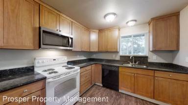 Main picture of 10715 Sales Rd S