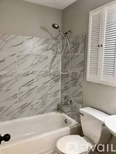 Main picture of 6065 Dogwood Cir
