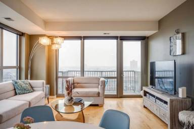 Main picture of Skyscape Condominiums