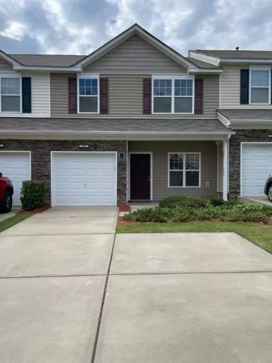Main picture of 2090 Shady Pond Dr