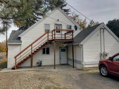 Main picture of 123 N Asbury St