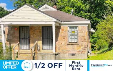 Main picture of 2320 E Warren St