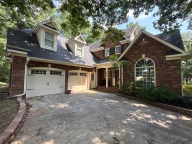 Main picture of 2649 Willowbrook Dr
