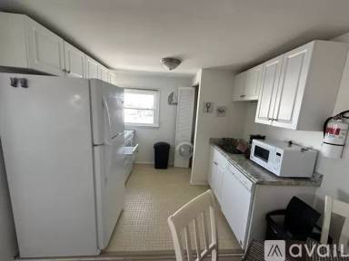 Main picture of 3100 W Brigantine Ave