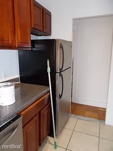 Main picture of 326 Saint Johns Pl