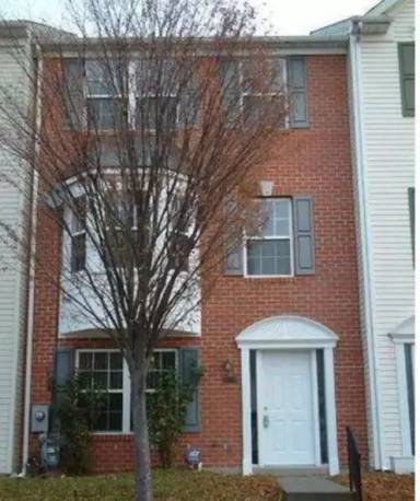 Main picture of 16 Arrowood Ct