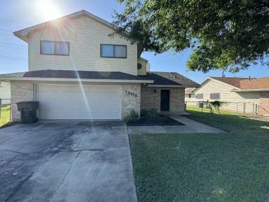 Main picture of 1506 Jefferis Ave