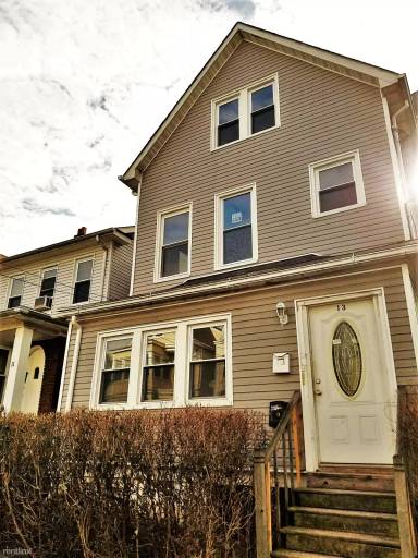 Main picture of 13 Garwood Pl