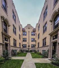 Main picture of 816 E 49th St