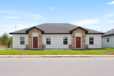 Main picture of 1046 Hidalgo St