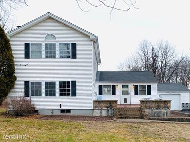 Main picture of 518 Moose Hill Rd