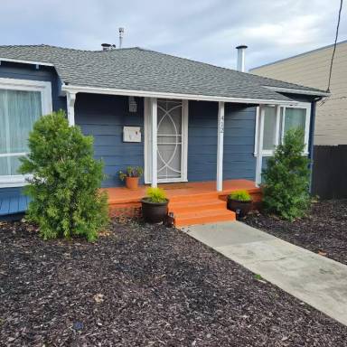 Main picture of 412 Elm Ave