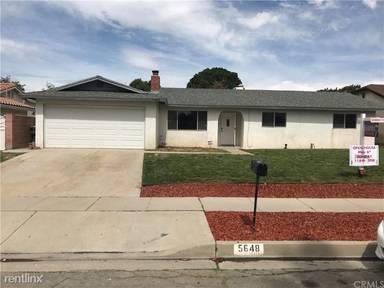 Main picture of 5648 Surrey Ln