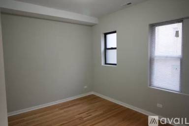 Main picture of 2325 W Arthur Ave