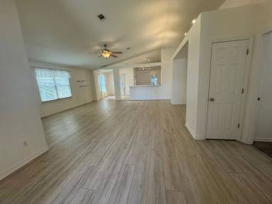 Main picture of 314 Mizzen Ln