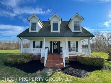 Main picture of 310 Hannah Rd