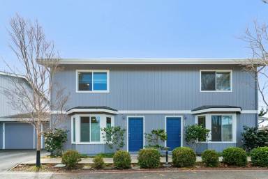 Main picture of 3850 Bramble Ln