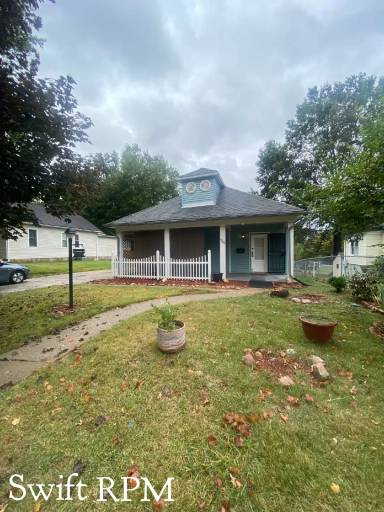Main picture of 1504 Columbia Ave