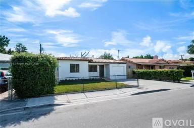 Main picture of 2340 SW 16th St