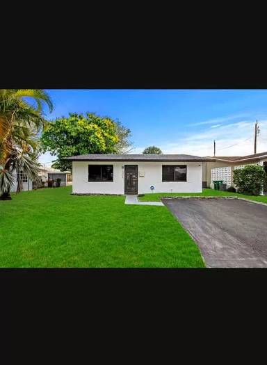 Main picture of 5404 NW 25th Ave