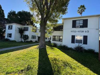 Main picture of 11722 Riverside Dr