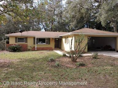 Main picture of 211 SW Grove St