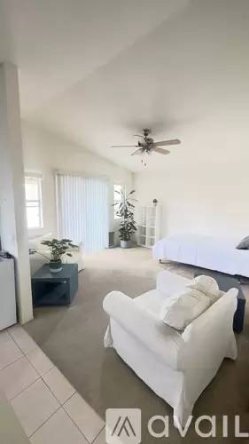 Main picture of 1154 George Way
