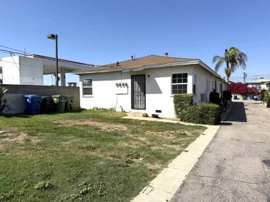 Main picture of 1657 W 227th St