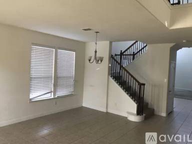 Main picture of 8721 Maple Ridge Trl