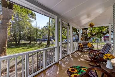 Main picture of 3075 Lowell Ave