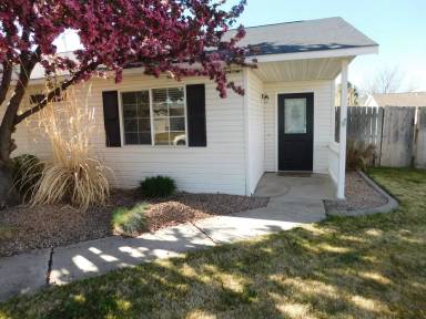 Main picture of 1468 Sagittarius St