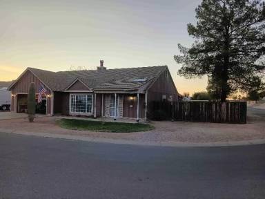 Main picture of 4602 S Elkridge Dr