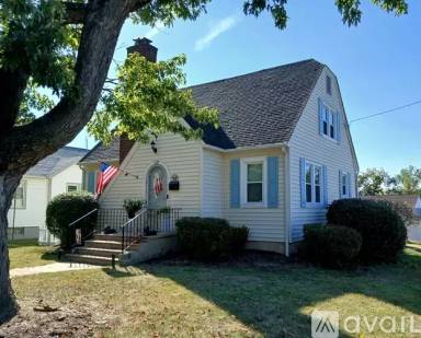Main picture of 199 N Bath Ave