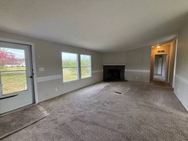 Main picture of 203 Madison Ave