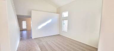 Main picture of 306 W Hereford Dr