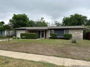 Main picture of 7211 Westglade Dr