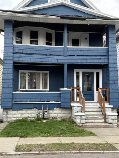 Main picture of 64 Weyand Ave