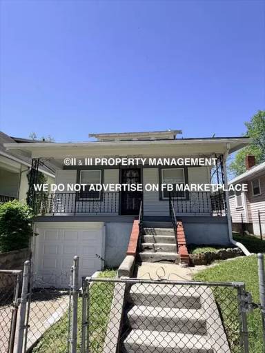 Main picture of 3032 Elmwood Ave