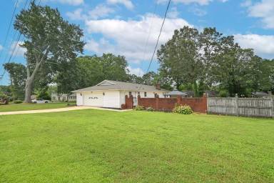 Main picture of 109 New Haven Dr