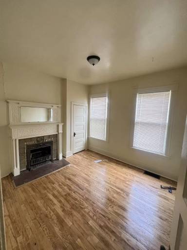 Main picture of 716 S Rose St