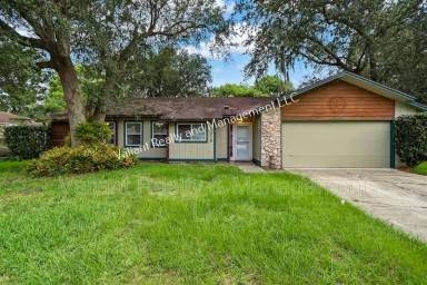 Main picture of 11218 Rustic Pines Cir W