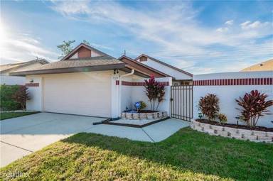 Main picture of 7123 Silvermill Dr