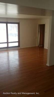 Main picture of 404 Centennial Dr