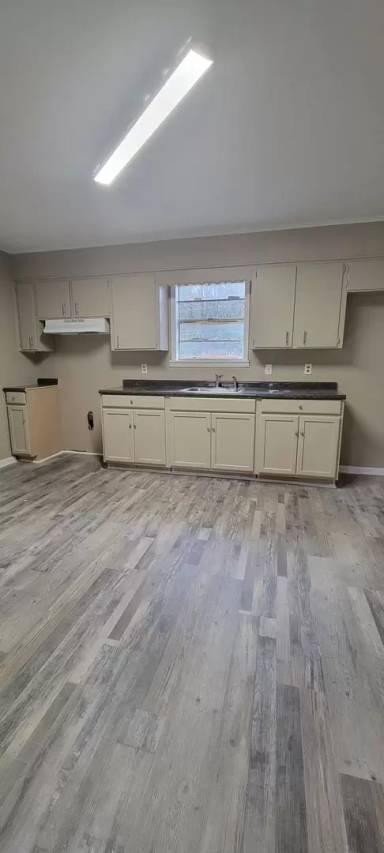 Main picture of 805 Jacobs St
