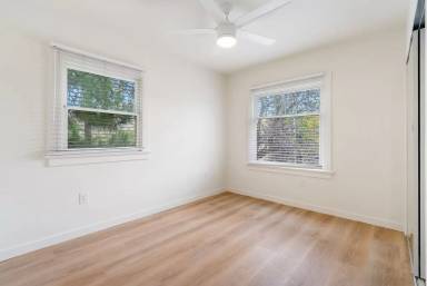 Main picture of 1127 Walnut St