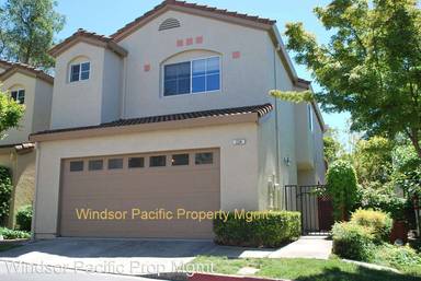 Main picture of 224 Opal Ct