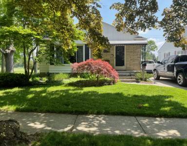 Main picture of 1944 Brookwood Ave