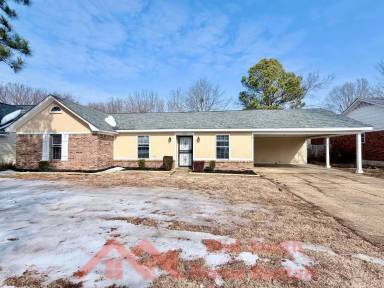 Main picture of 7288 Hollorn Ln
